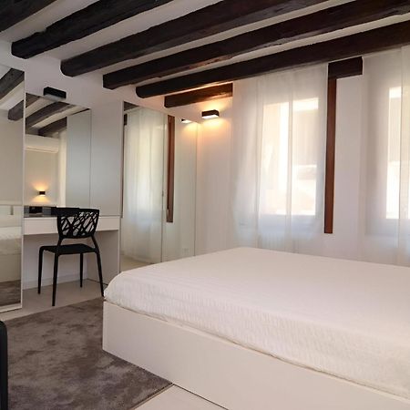 B&B Fortuny Venedig Exteriör bild