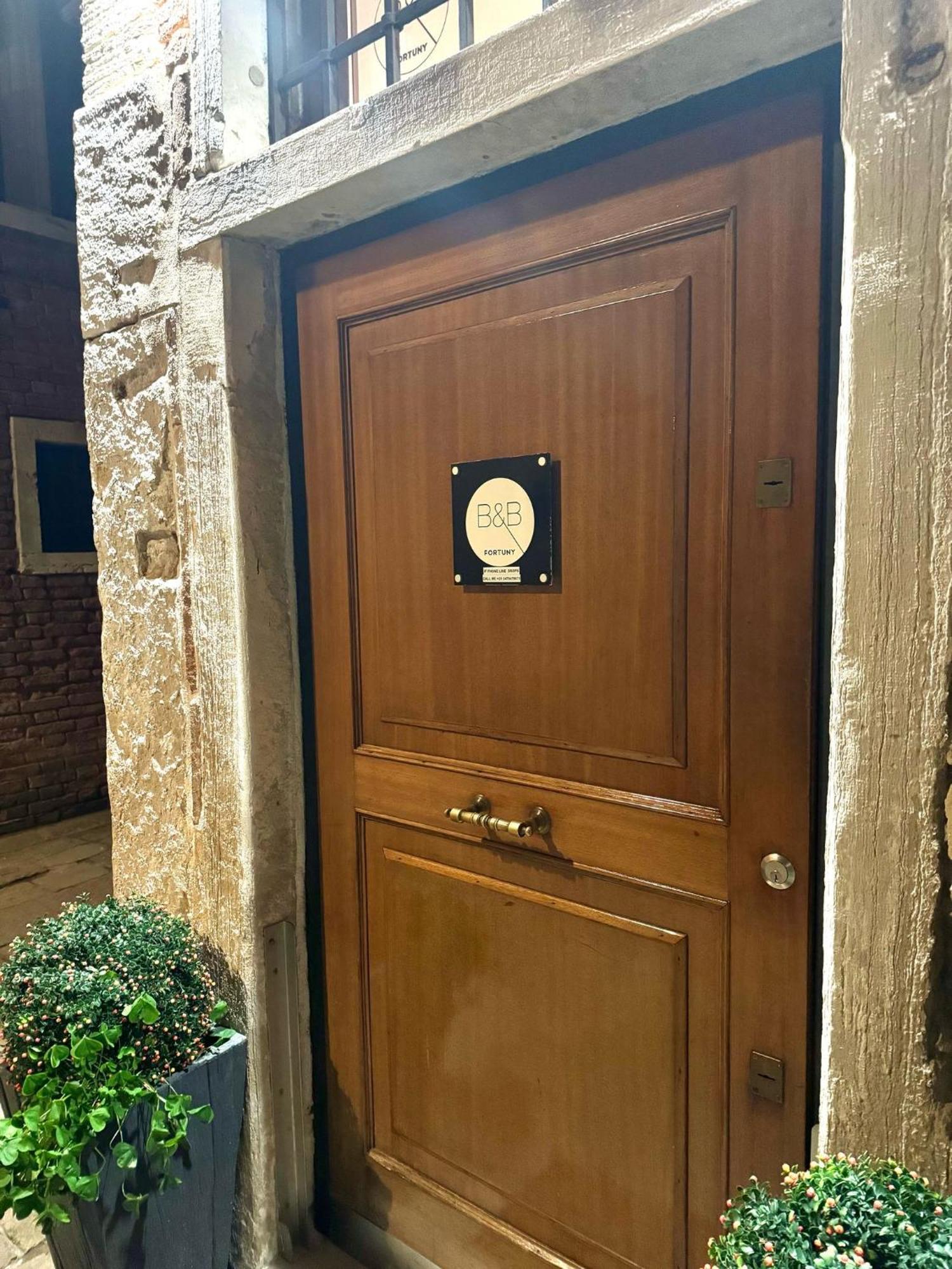 B&B Fortuny Venedig Exteriör bild