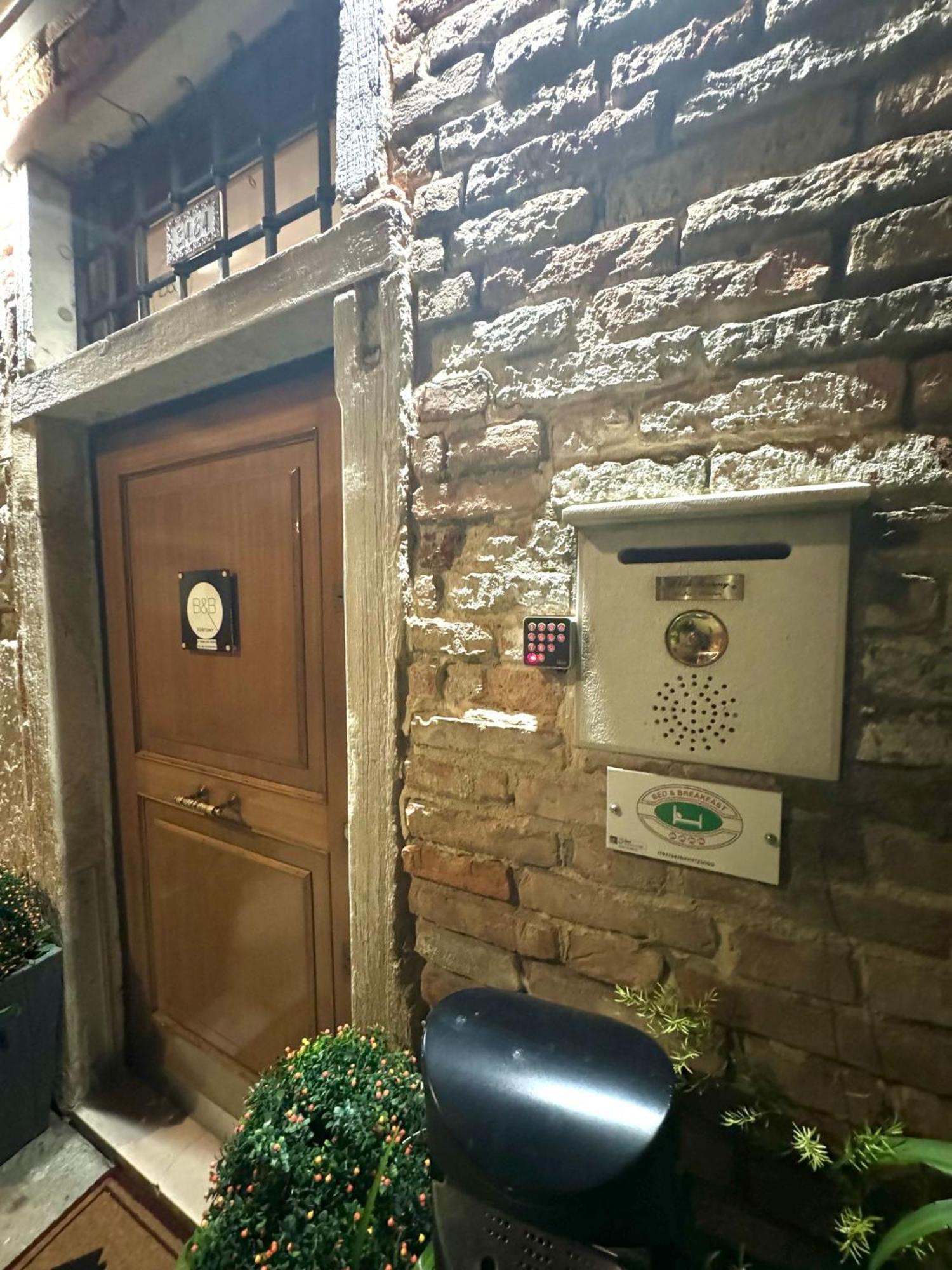 B&B Fortuny Venedig Exteriör bild